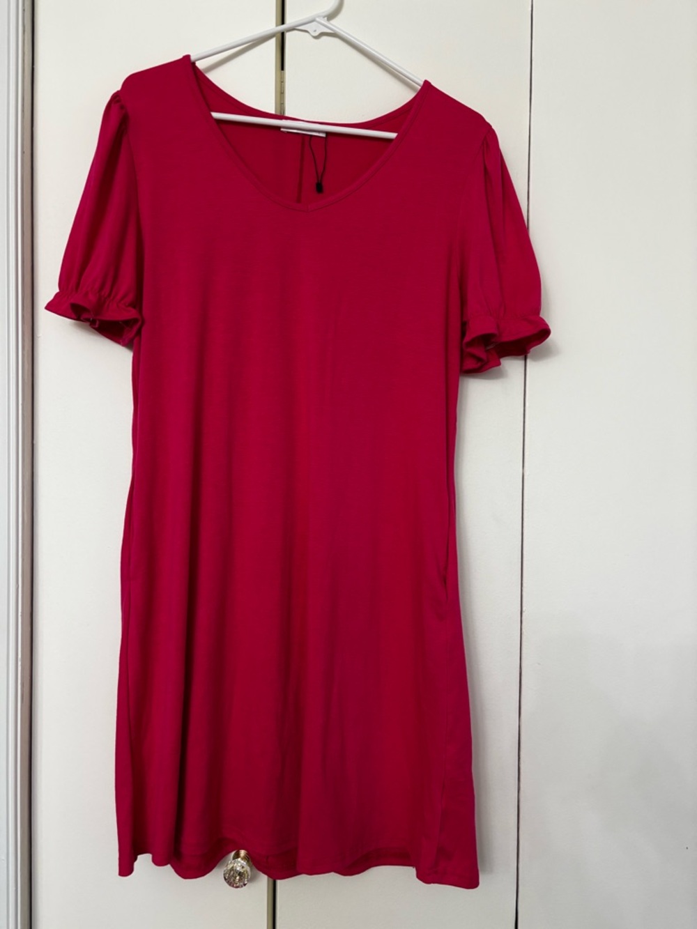 Women's V-Neck Puff Sleeve Tunic Dress in Berry